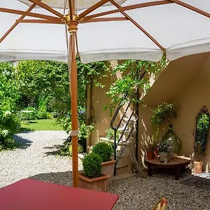 Côté Jardin, D’hôtes Couette-café Le Pont-de-Beauvoisin