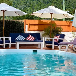 *** Aparthotel Paradise Court Units Australia